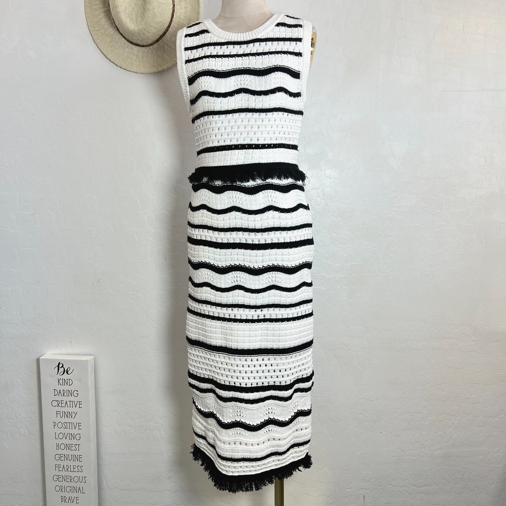 HOUSE OF HARLOW 1960 Sz XS 2pc Set Crochet Knit Crop Top Midi Skirt White Black